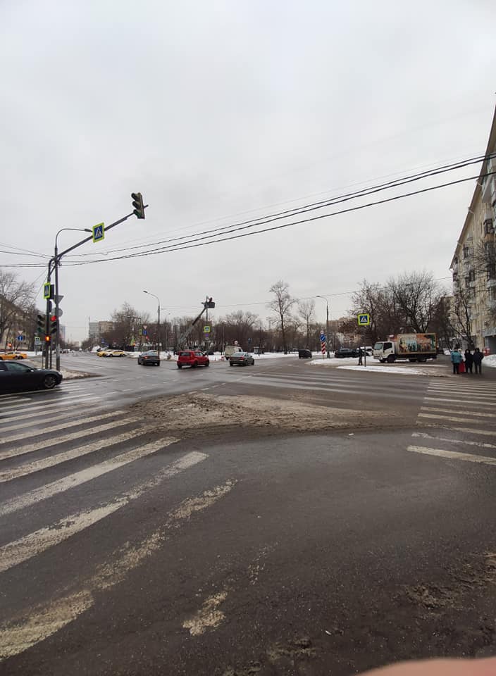 На пересечении улиц Космонавтов и Ярославской установили камеры дорожного наблюдения