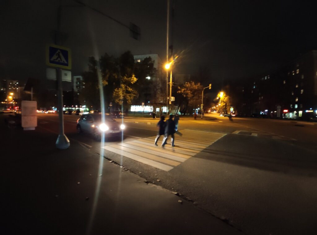 Мы за дополнительное освещение наземных пешеходных переходов в Алексеевском